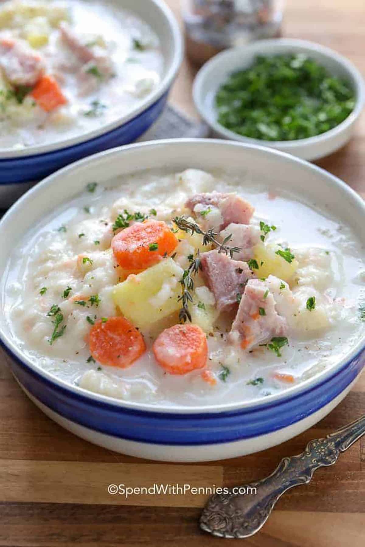 Transform Leftover Ham: Easy Slow Cooker Ham and Potato Soup